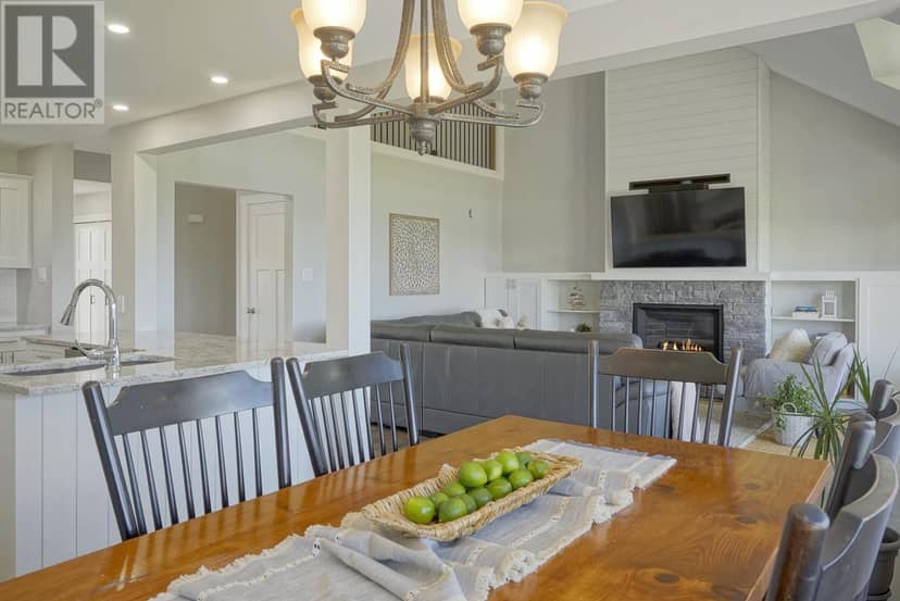 38 Quincy Adams Road — photo 17 of 40