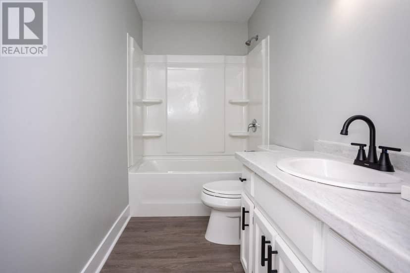 #7 8 Glen Stewart Drive — photo 19 of 20