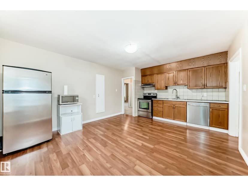 7723 81 AV NW, Edmonton, photo 4