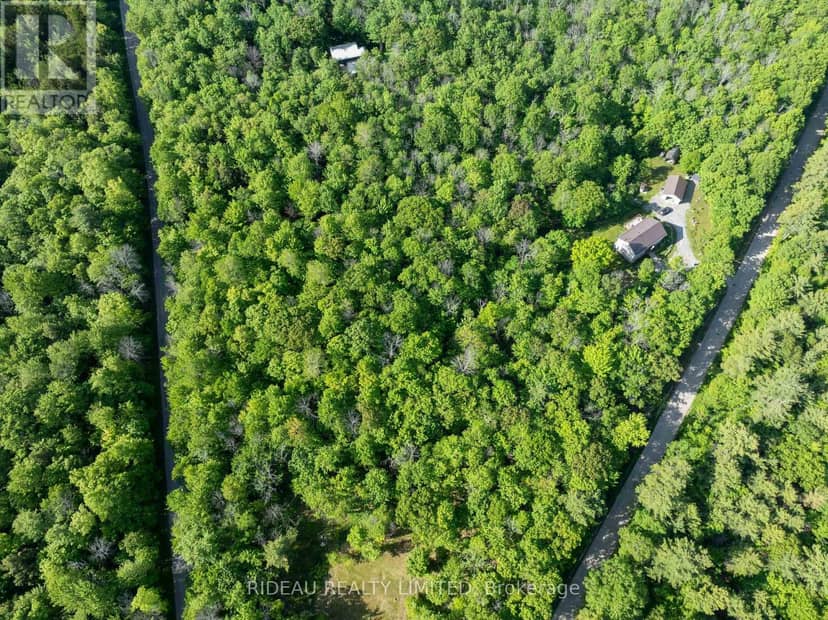 PT1LT18 Isthmus Road — photo 7 of 14