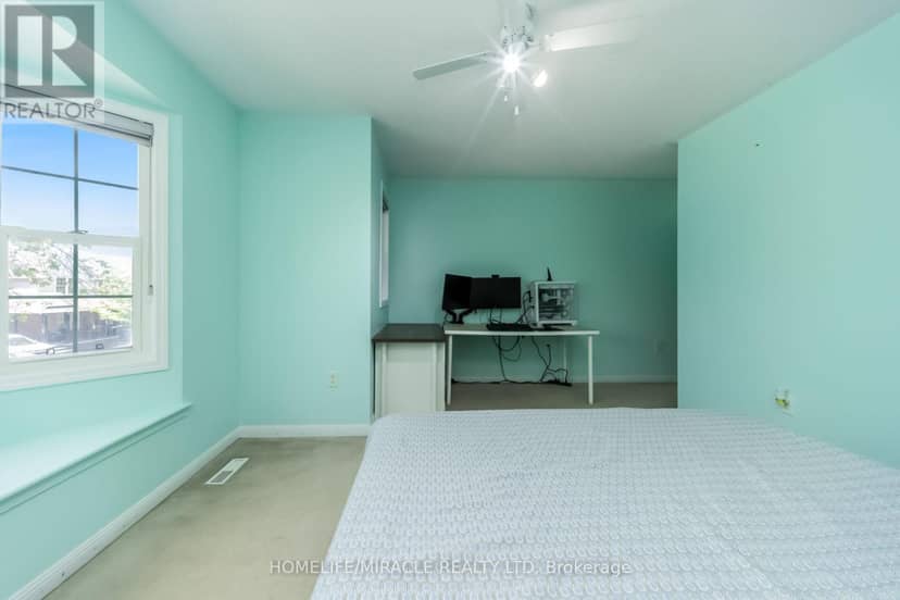 3 White Road — photo 29 of 40