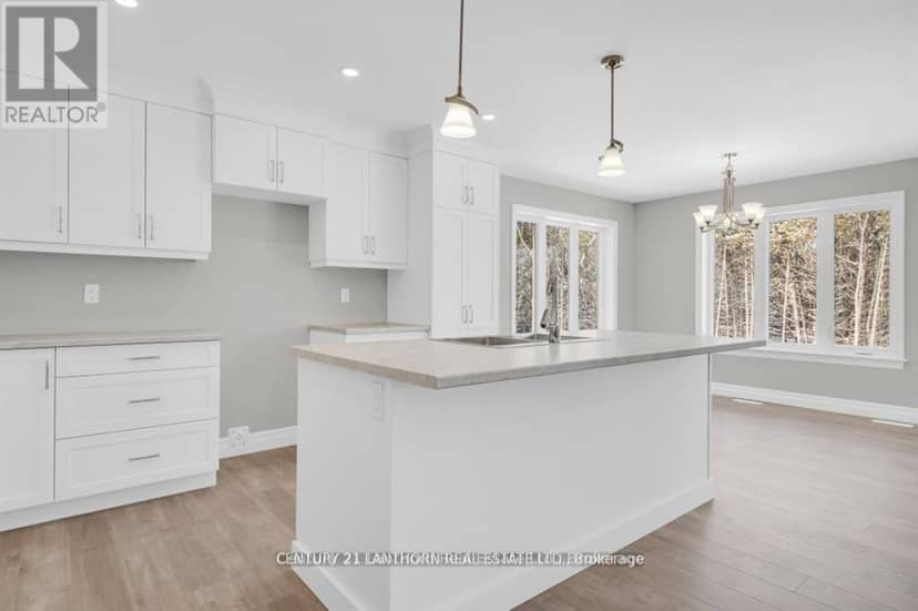 1039 Crookston Road — photo 9 of 35
