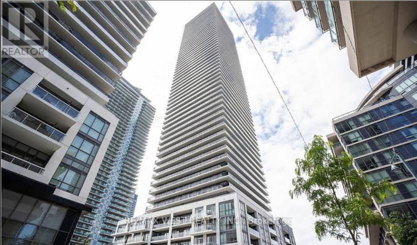 404 - 70 Annie Craig Drive, Toronto
