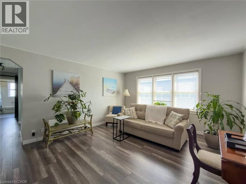 1755 KING Street Unit# 9 — photo 14 of 39