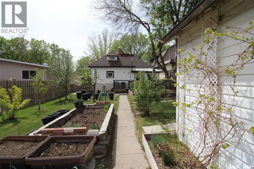 580 1st STREET E — photo 38 of 38