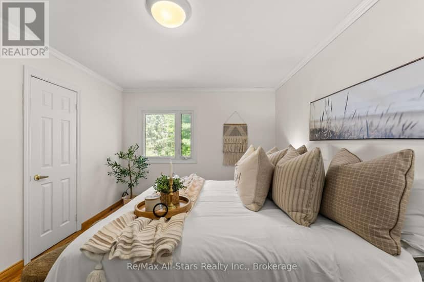 60 Reed Boulevard — photo 20 of 40