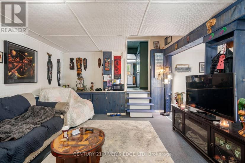 5694 Duncan Street — photo 13 of 29
