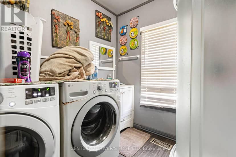 5694 Duncan Street — photo 15 of 29