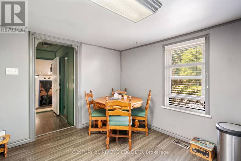 5694 Duncan Street — photo 9 of 29