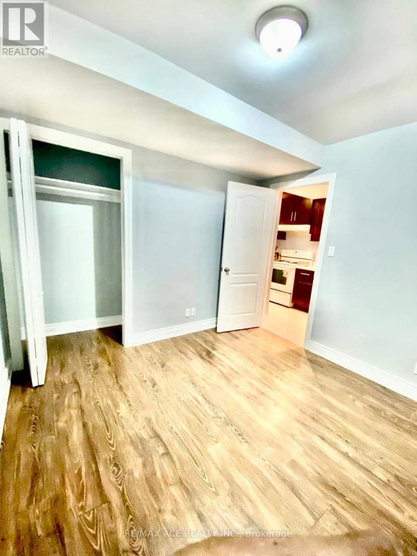 10 Parkdene Court — photo 9 of 25