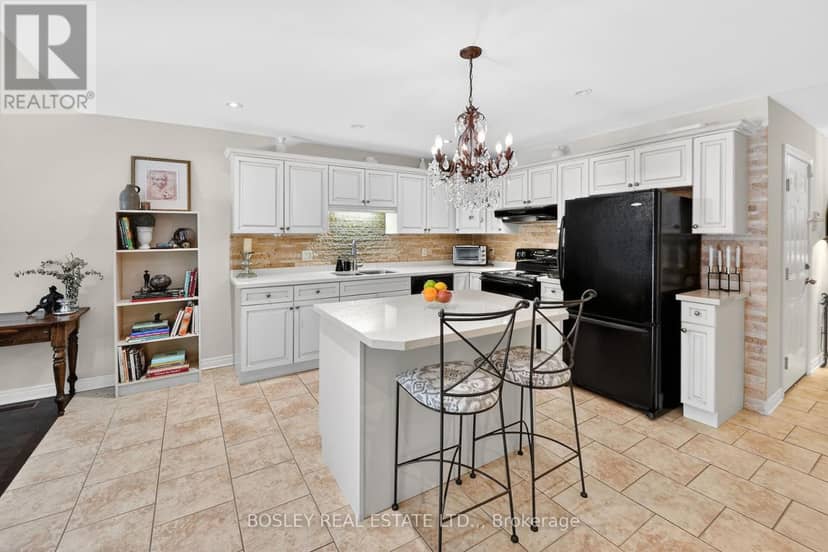 Unit 12 - 7 Gibson Place — photo 6 of 23