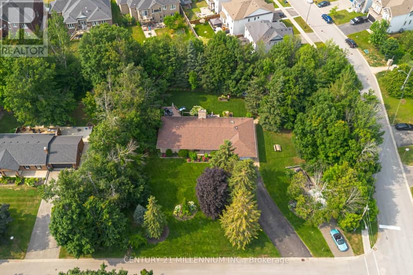 101 Birch Grove — photo 3 of 40