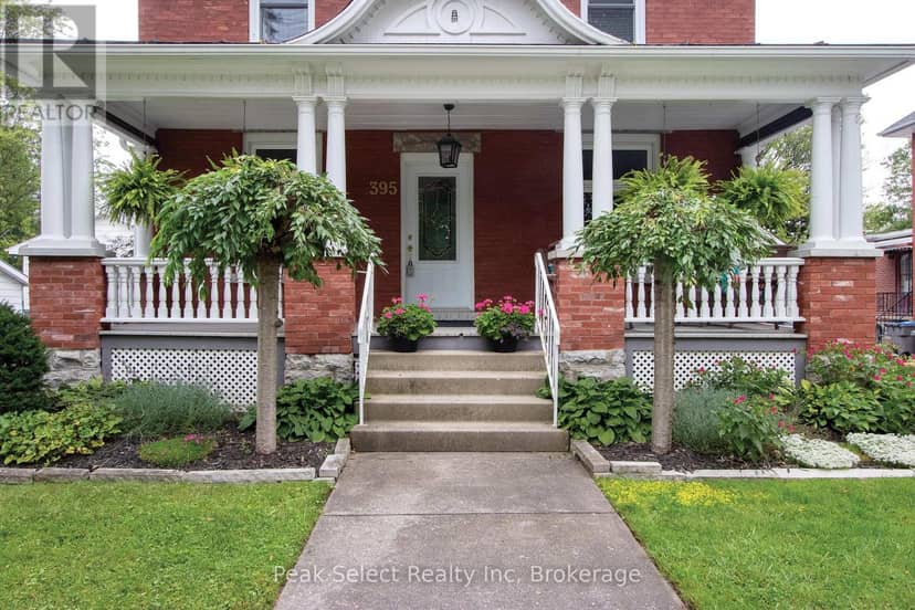 395 Queen Street E — photo 3 of 40