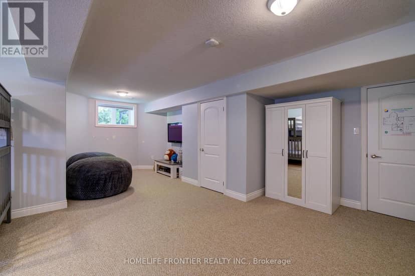 42 Forest Circle — photo 22 of 40
