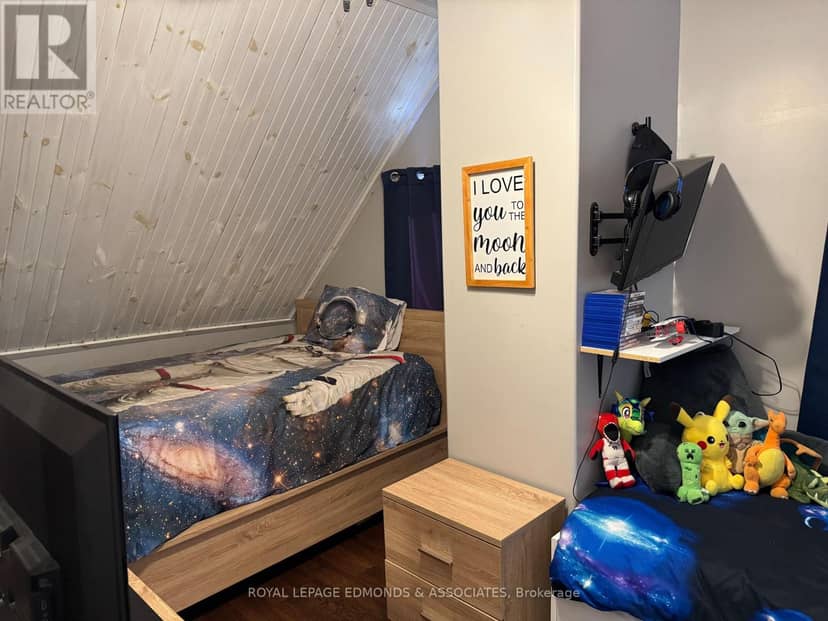 27 Stencells Road — photo 15 of 40