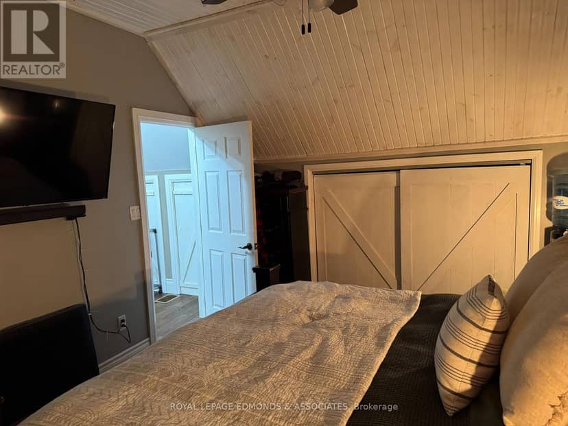 27 Stencells Road — photo 20 of 40