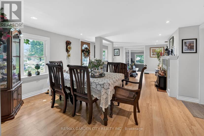 323 Regional 20 Road — photo 10 of 23