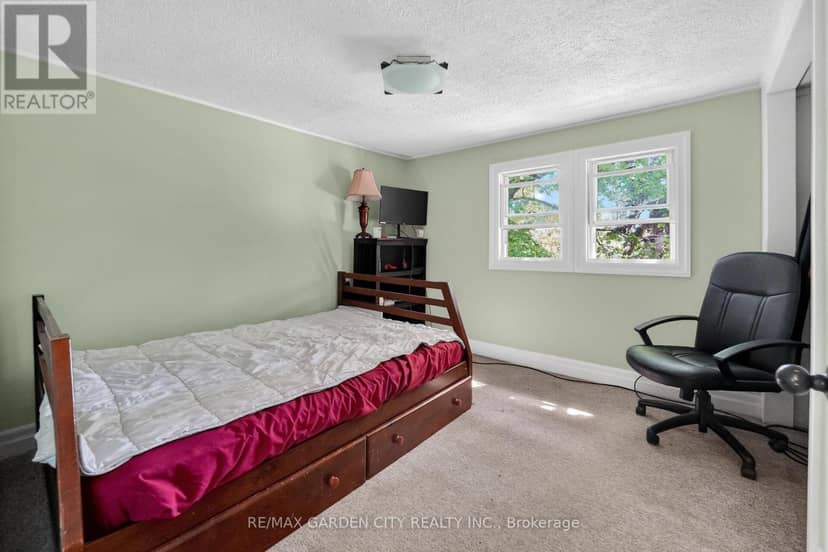 323 Regional 20 Road — photo 16 of 23