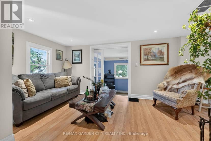 323 Regional 20 Road, Pelham, photo 8