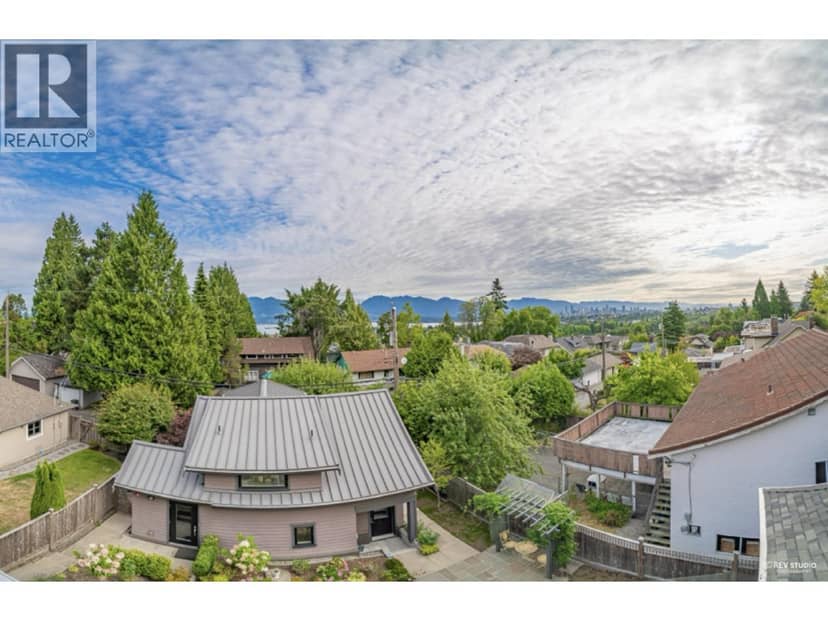 3853 W 14TH AVENUE, Vancouver, photo 2