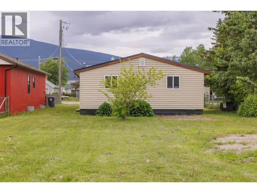 956 4TH AVENUE, McBride, photo 5