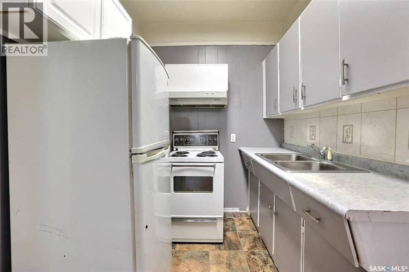 2030 queen STREET — photo 10 of 12