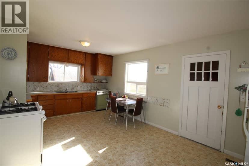 710 Railway AVENUE, Arlington Rm No. 79, photo 4
