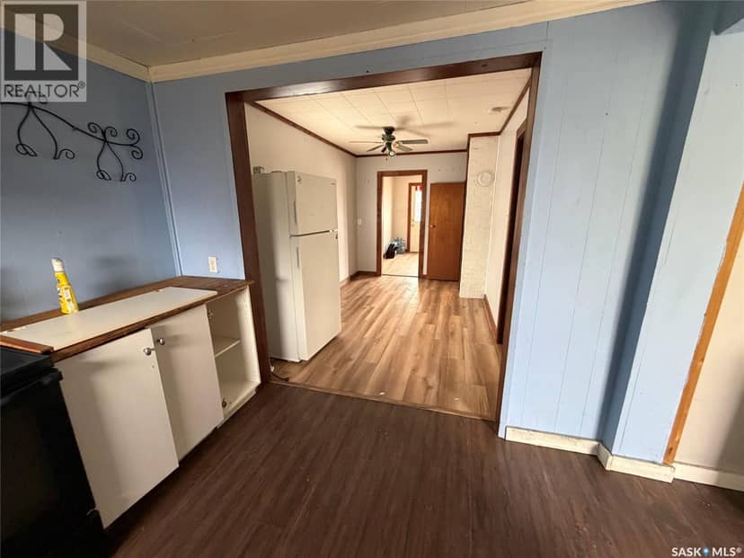 107 Main STREET — photo 3 of 9