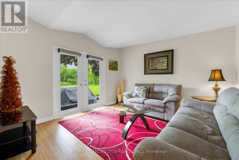 899 Niagara River Parkway — photo 15 of 34