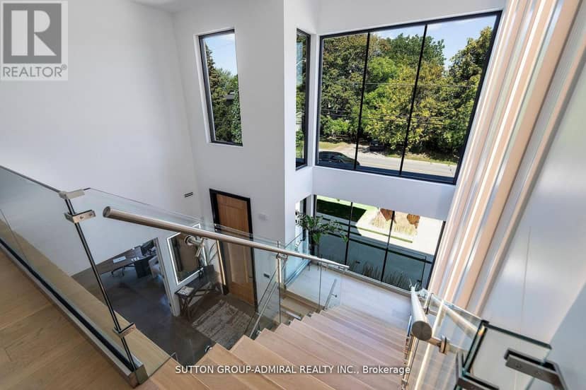 126 Wood Lane — photo 18 of 40