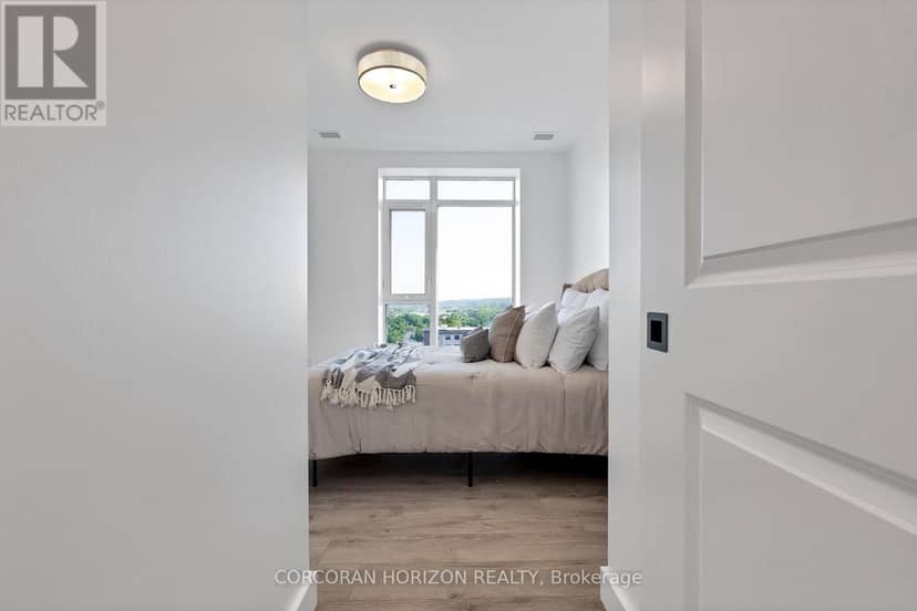 1702 - 50 Grand Avenue S — photo 16 of 35