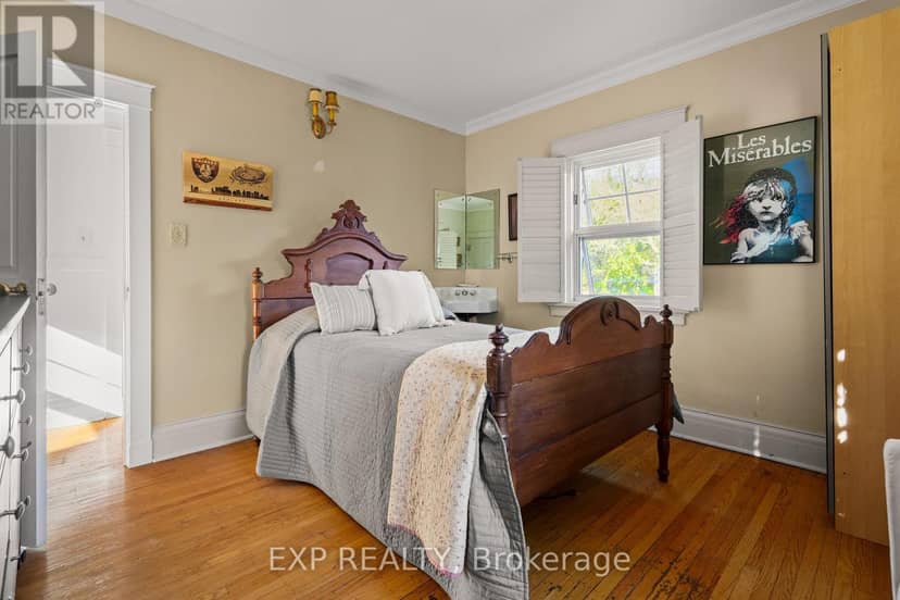 15 Trafalgar Street — photo 38 of 40