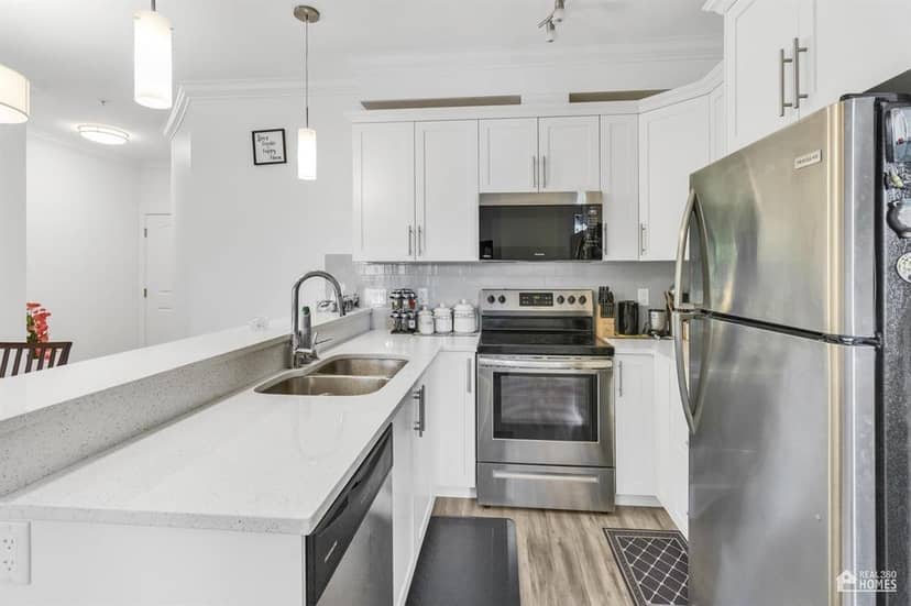 320 8183 121A STREET, Surrey, photo 4