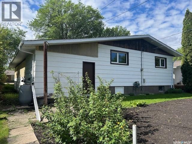 210 Alexander AVENUE — photo 36 of 36