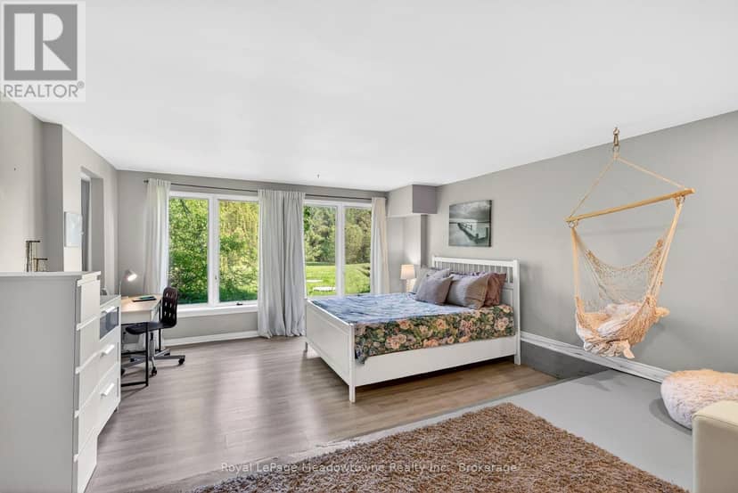 8122 Eramosa Garafraxa Townline — photo 22 of 40