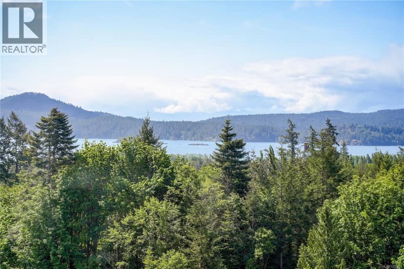 2056 Gladys Pl, Sooke