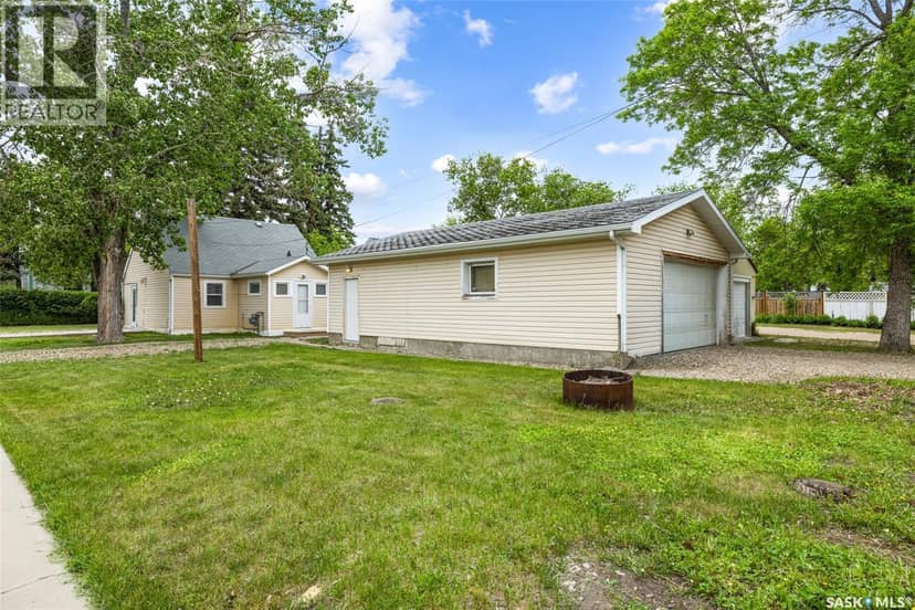 33 Merritt CRESCENT — photo 15 of 18