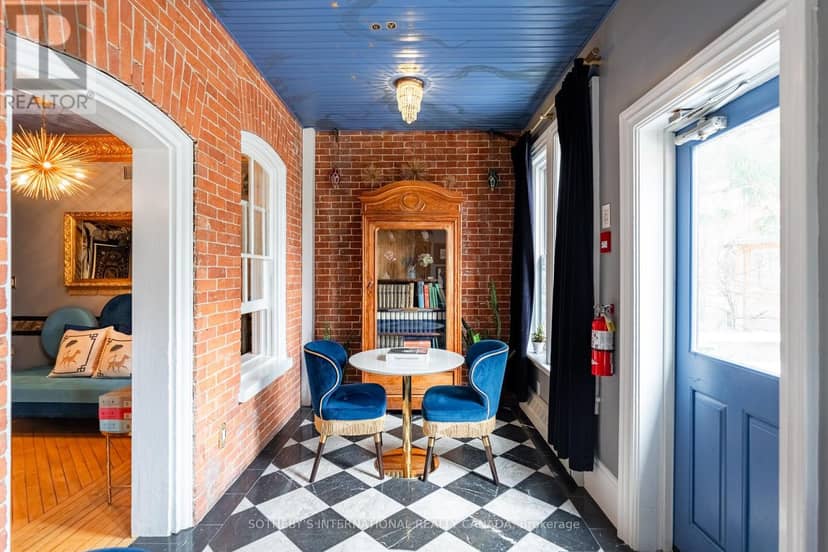 343 Main Street E — photo 10 of 40