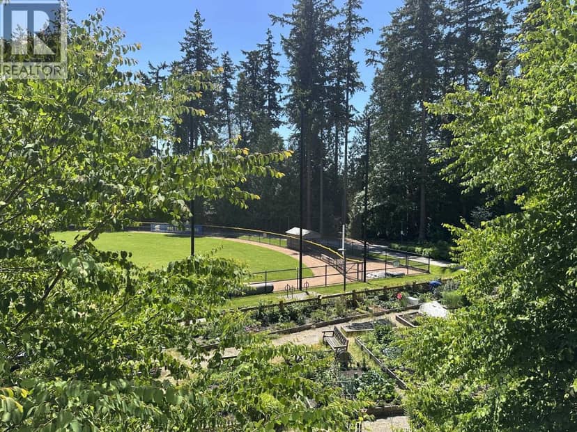 212 3581 ROSS DRIVE, Vancouver, photo 4