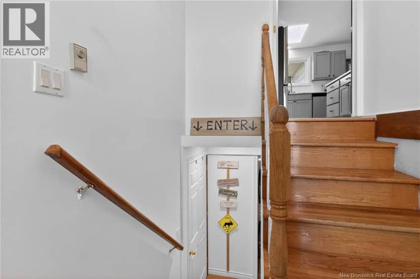 1828 Amirault Street — photo 7 of 40
