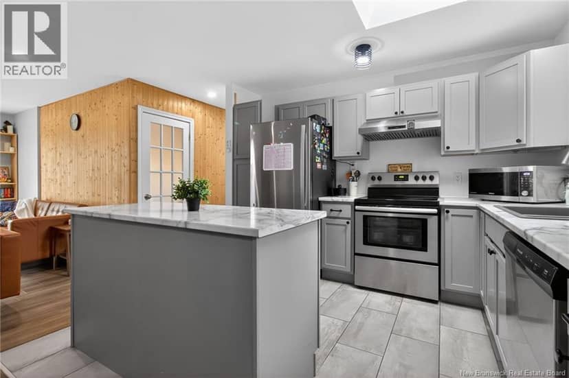 1828 Amirault Street — photo 2 of 40