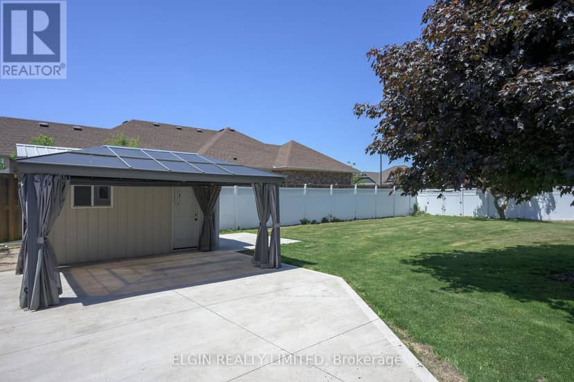2 Lyndale Avenue — photo 14 of 40