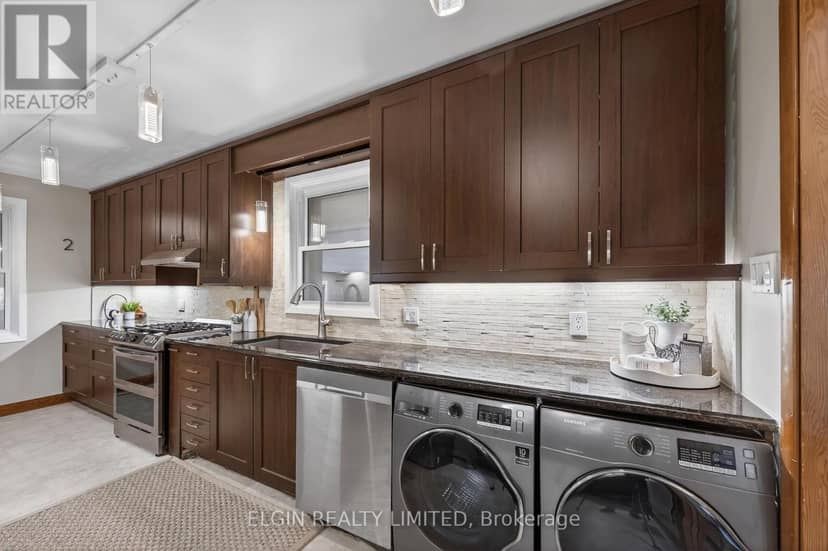 2 Lyndale Avenue — photo 23 of 40