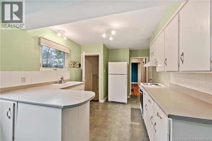 82 Eighth Street — photo 9 of 33