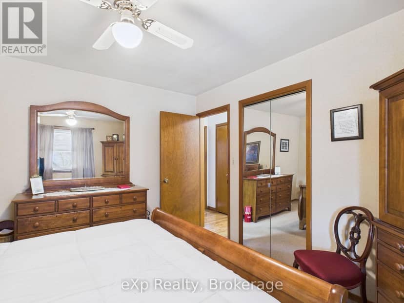 303 Mary Street — photo 16 of 40