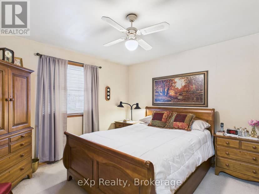 303 Mary Street — photo 15 of 40