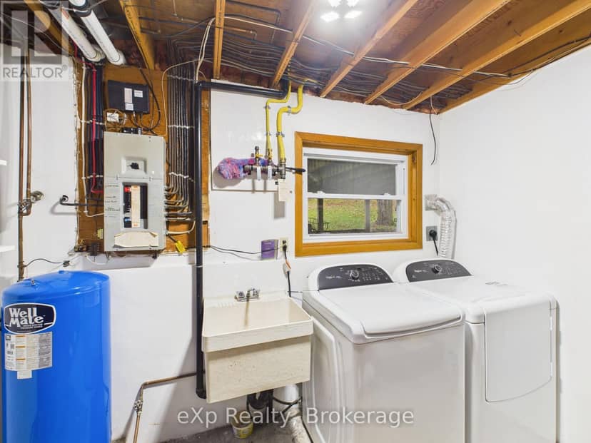 303 Mary Street — photo 28 of 40