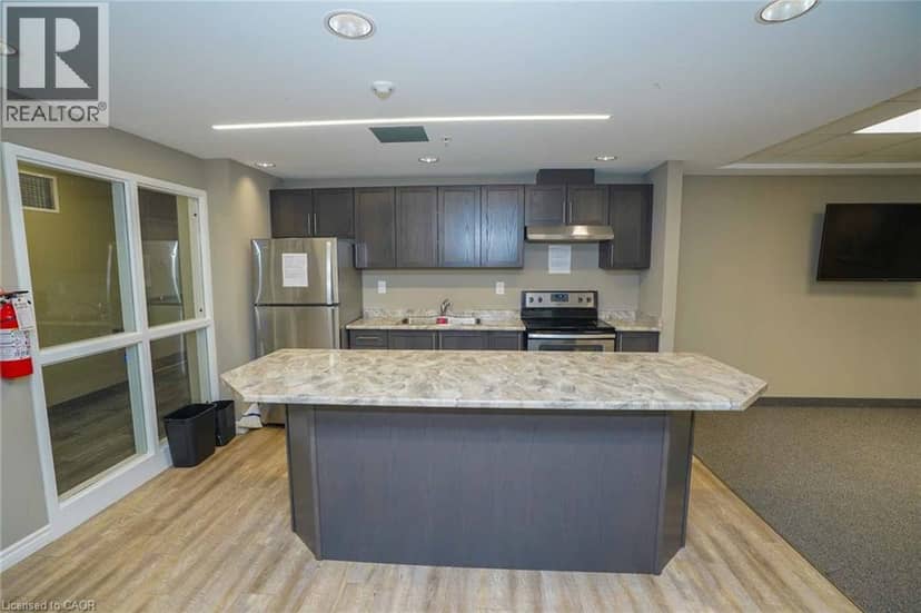 7 KAY Crescent Unit# 107 — photo 13 of 40