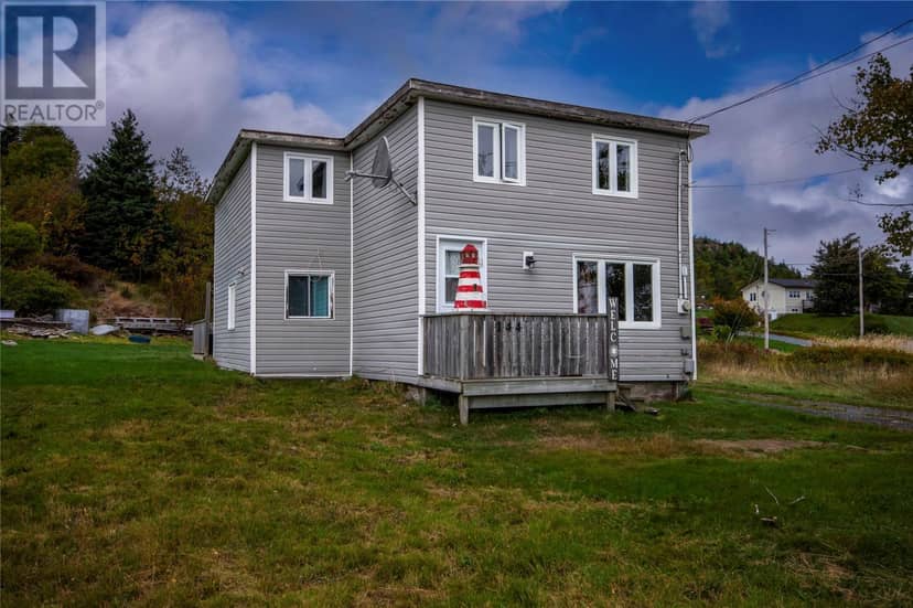 144-148 Country Road — photo 1 of 25