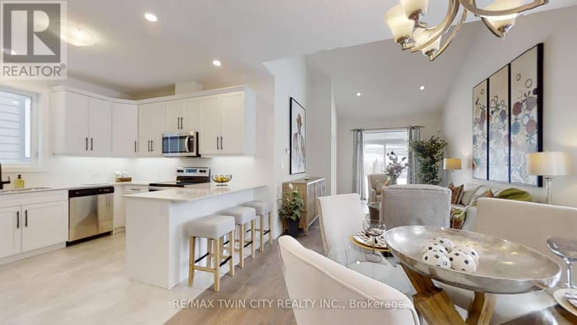 171 Julie Crescent — photo 14 of 24